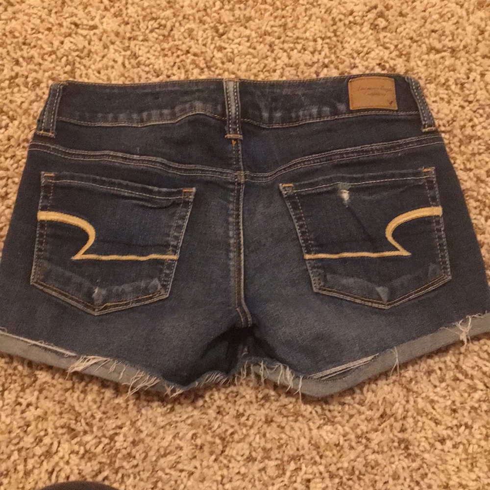 Shorts - Picture 4 of 4